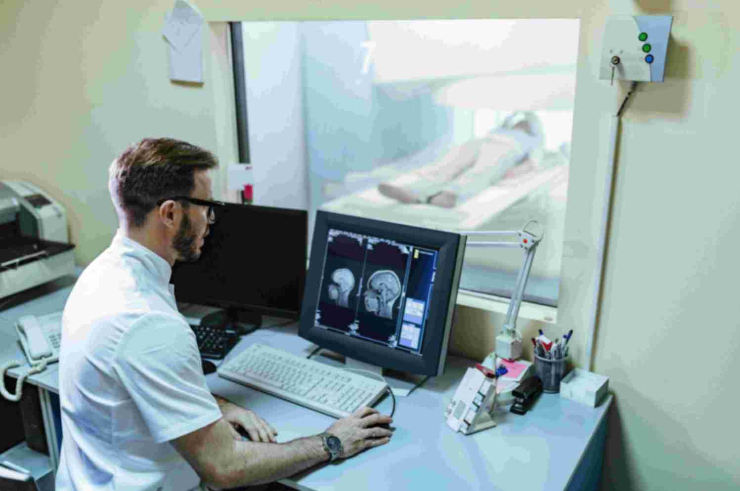 radiologist